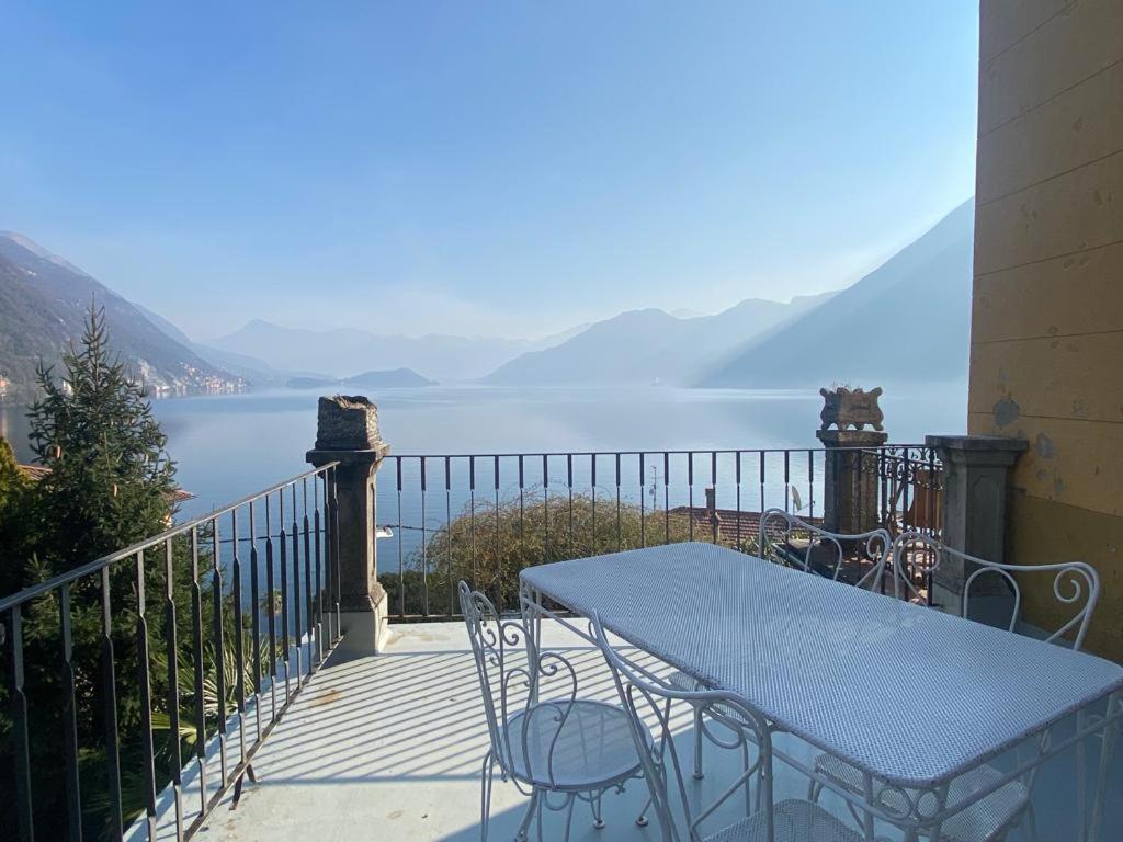 The Comfort - Big Apartment In Villa With Garden And Terrace Argegno Zewnętrze zdjęcie